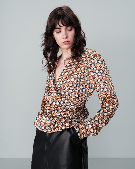 Grace & Mila - Noble Camel Blouse